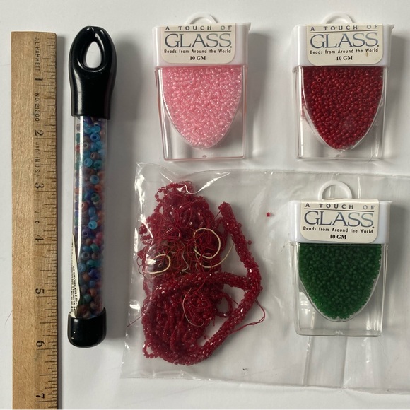 Czech Mixed Glass Bead Lot Red Pink Mixed Flowers Jewelry Making NEW Vintage - Picture 13 of 15